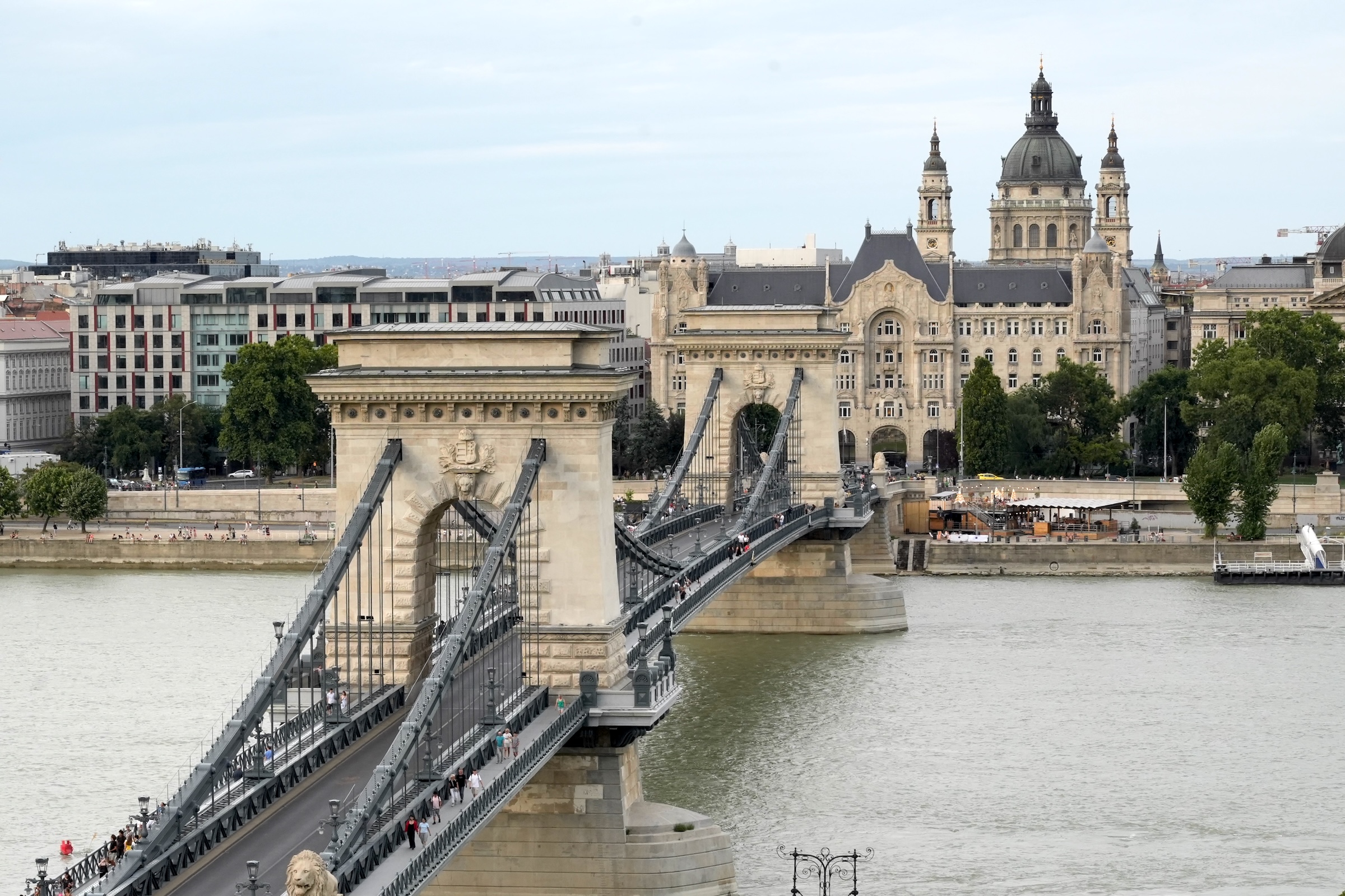 Kettenbrücke über die Donau in Budapest